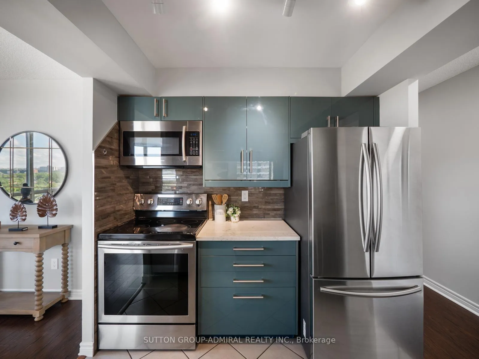 Photo 7 of Unit 1508, 3 Hickory Tree Road, North York, Weston — HOMEH
