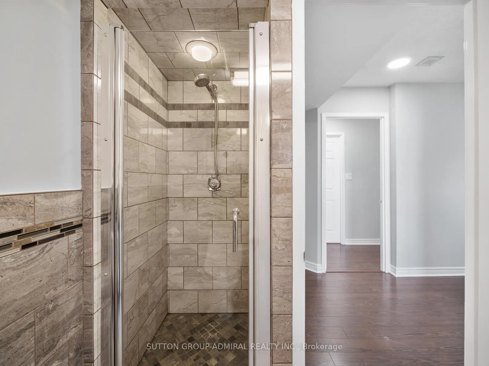 Photo 21 of Unit 1508, 3 Hickory Tree Road, North York, Weston — HOMEH