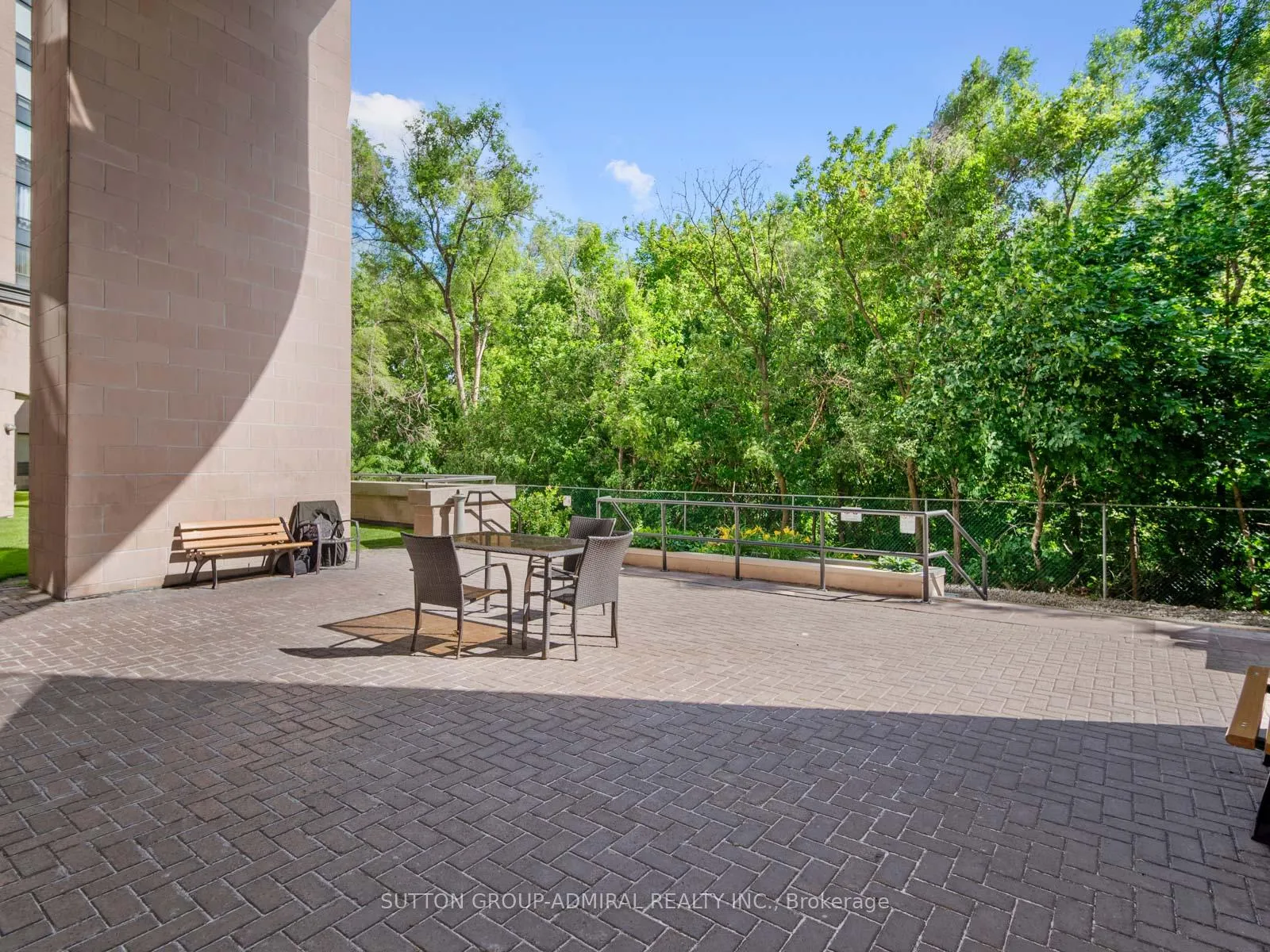 Photo 31 of Unit 1508, 3 Hickory Tree Road, North York, Weston — HOMEH