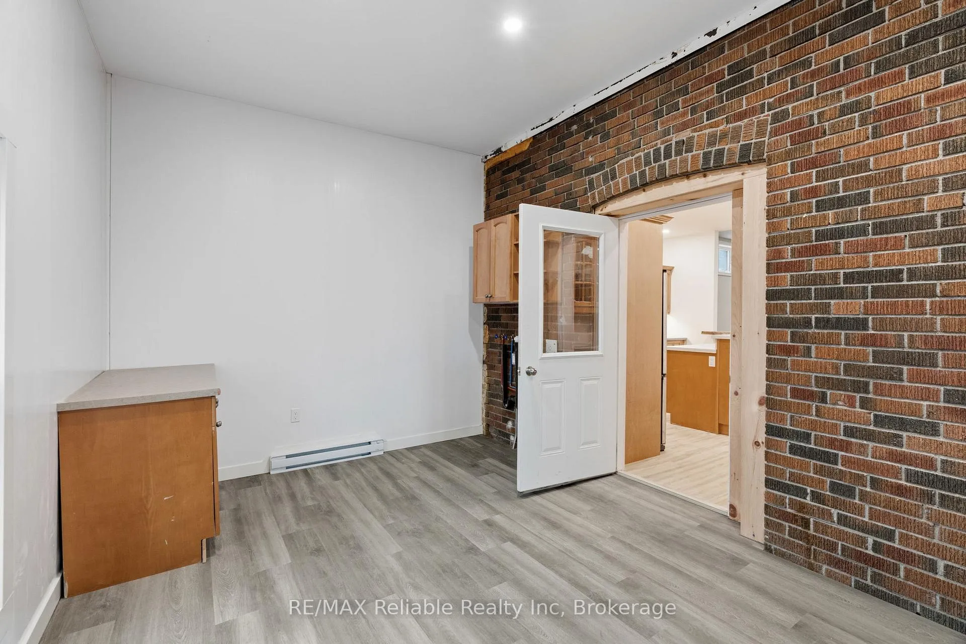 Photo 12 of 271 Main Street, Central Huron, Hullett — HOMEH
