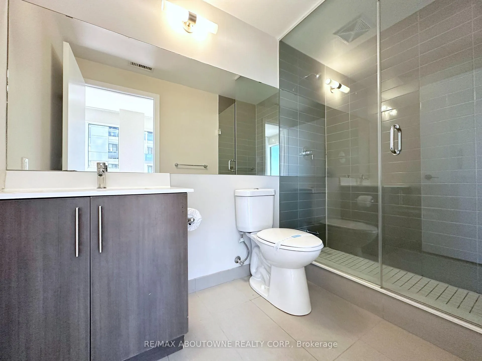 Photo 9 of Unit 1002, 188 Clark Boulevard, Brampton, Queen Street Corridor — HOMEH