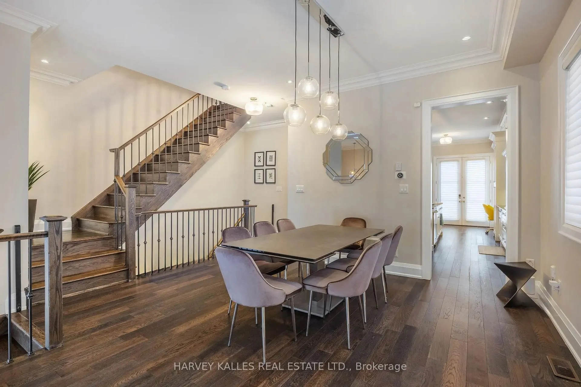 Photo 9 of 575 Fairlawn Avenue, Toronto, Bedford Park-Nortown — HOMEH