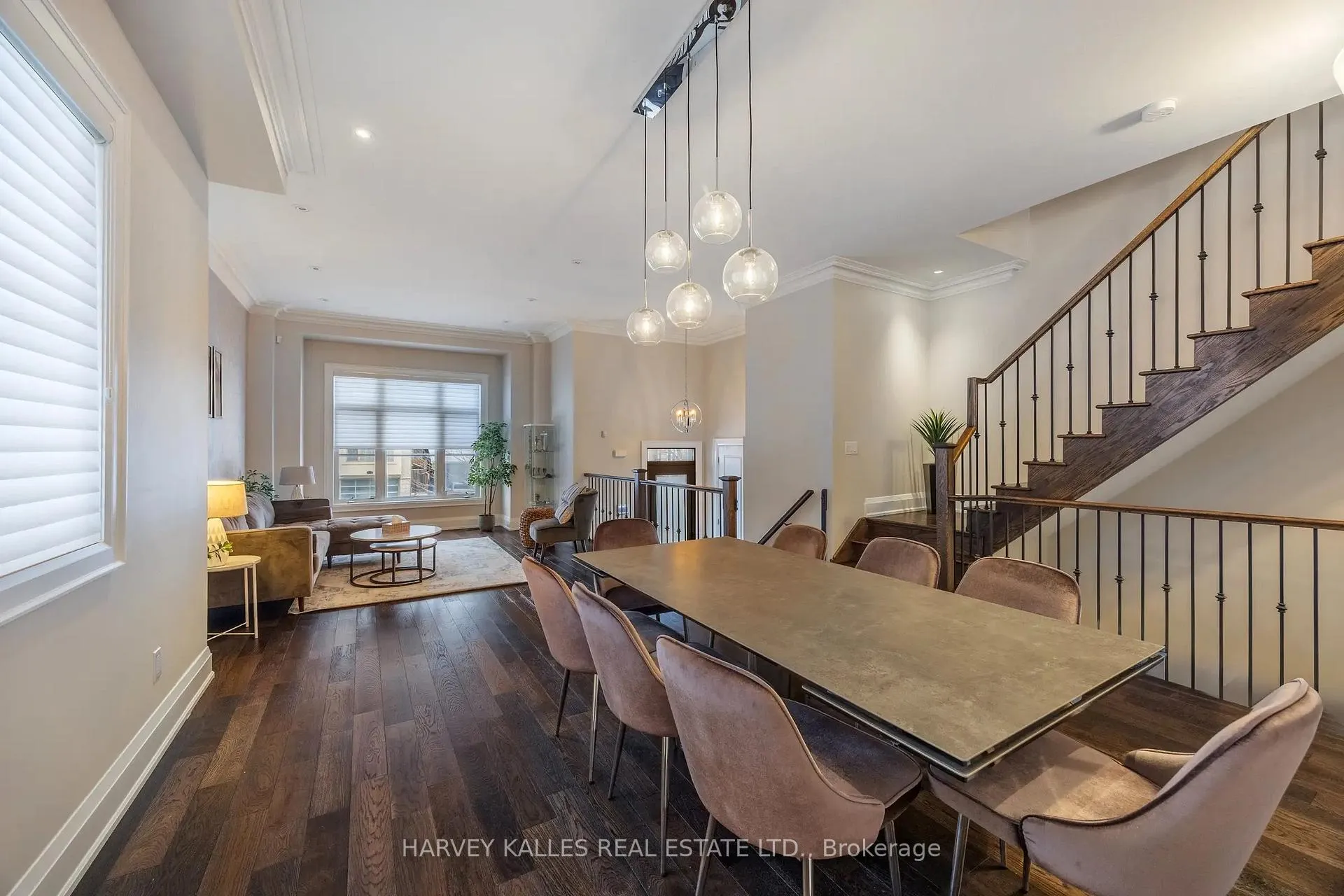 Photo 10 of 575 Fairlawn Avenue, Toronto, Bedford Park-Nortown — HOMEH