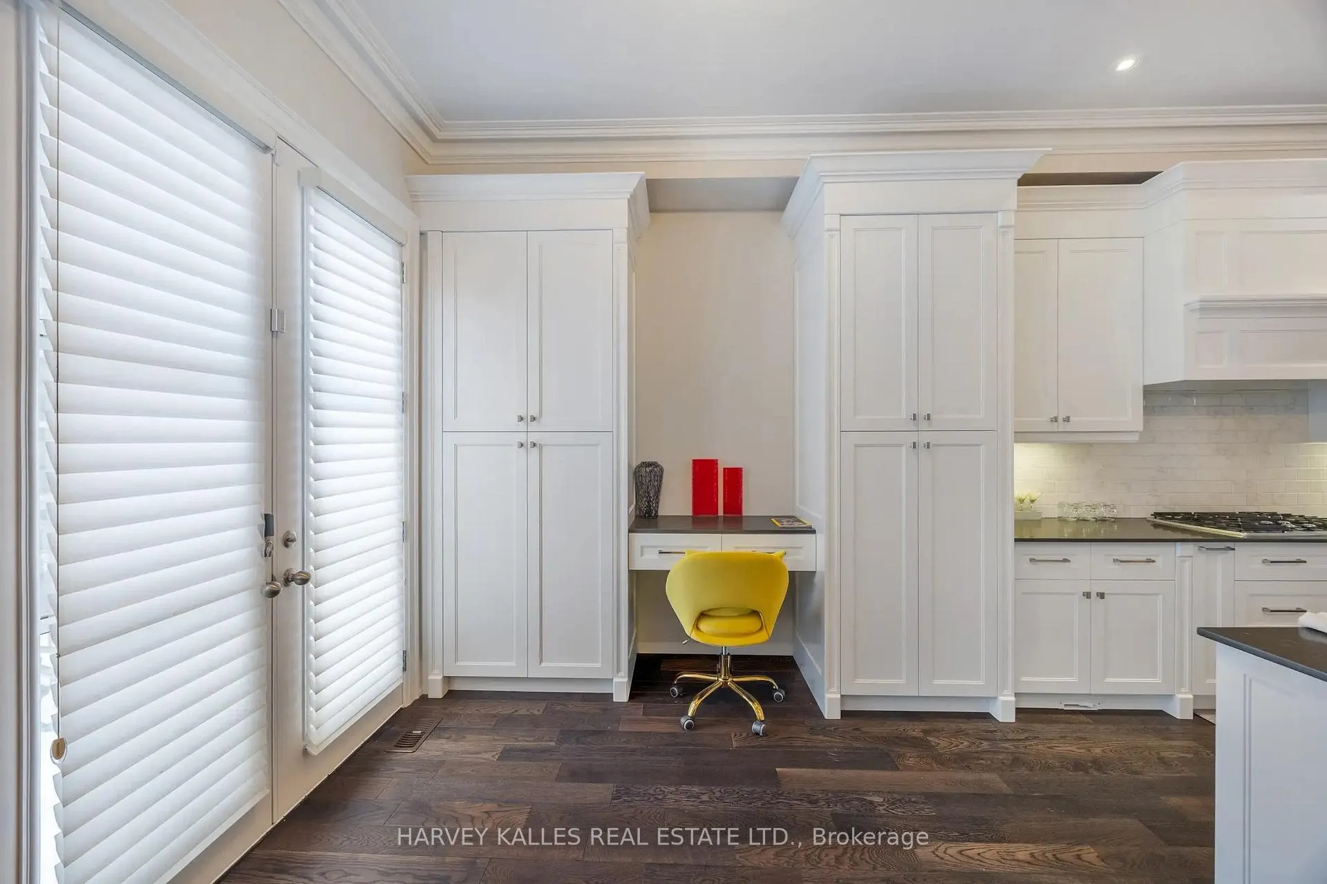 Photo 19 of 575 Fairlawn Avenue, Toronto, Bedford Park-Nortown — HOMEH