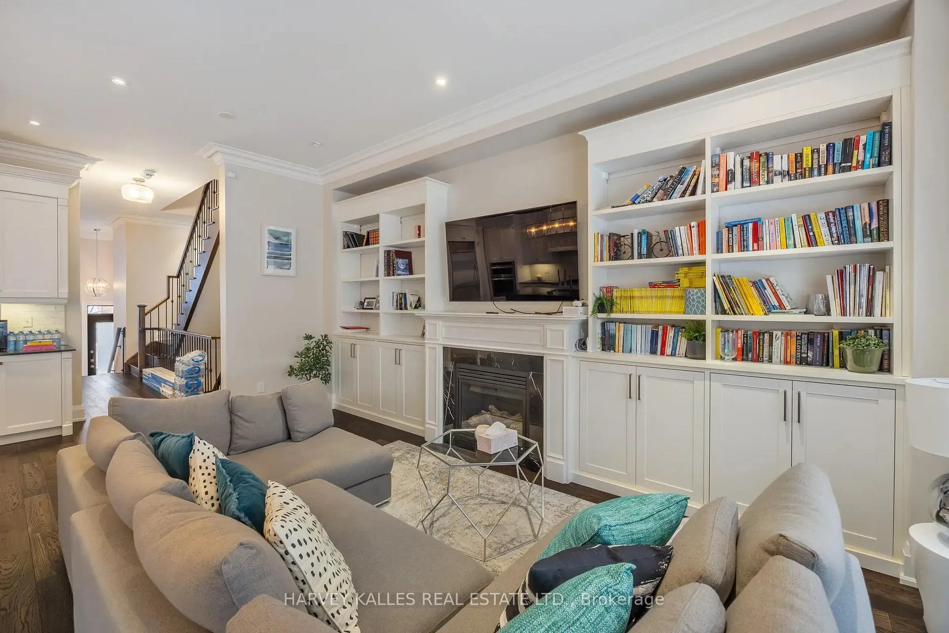 Photo 21 of 575 Fairlawn Avenue, Toronto, Bedford Park-Nortown — HOMEH