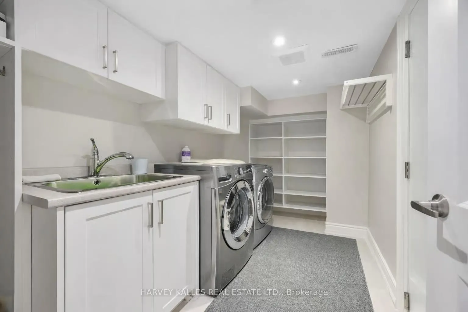 Photo 39 of 575 Fairlawn Avenue, Toronto, Bedford Park-Nortown — HOMEH