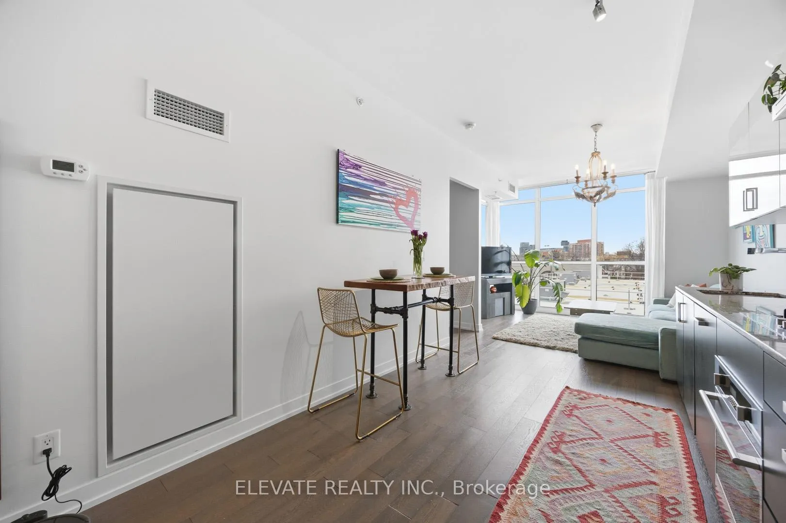 Photo 7 of Unit 510, 36 Howard Park Avenue, Toronto, Roncesvalles — HOMEH