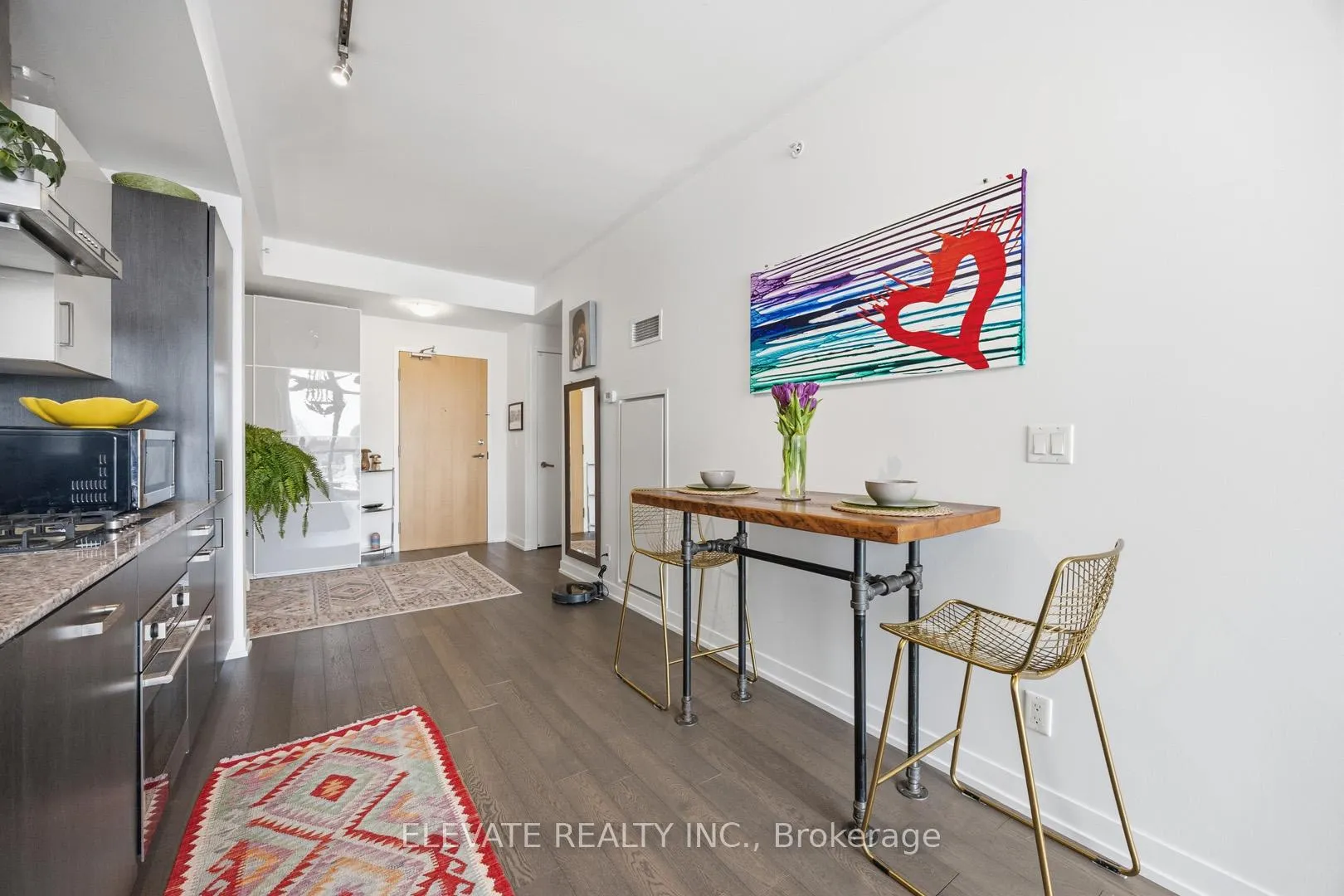 Photo 8 of Unit 510, 36 Howard Park Avenue, Toronto, Roncesvalles — HOMEH