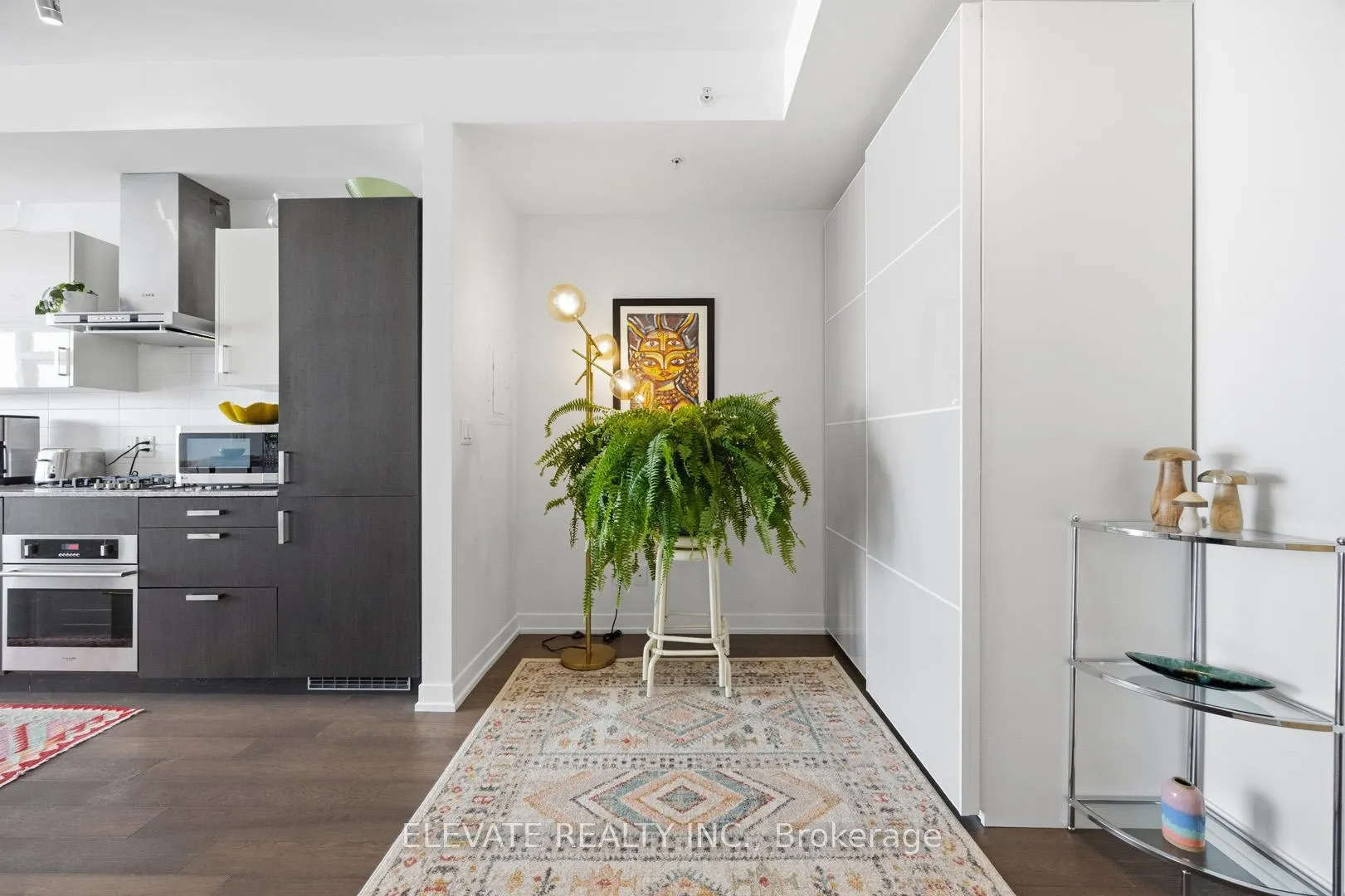 Photo 9 of Unit 510, 36 Howard Park Avenue, Toronto, Roncesvalles — HOMEH