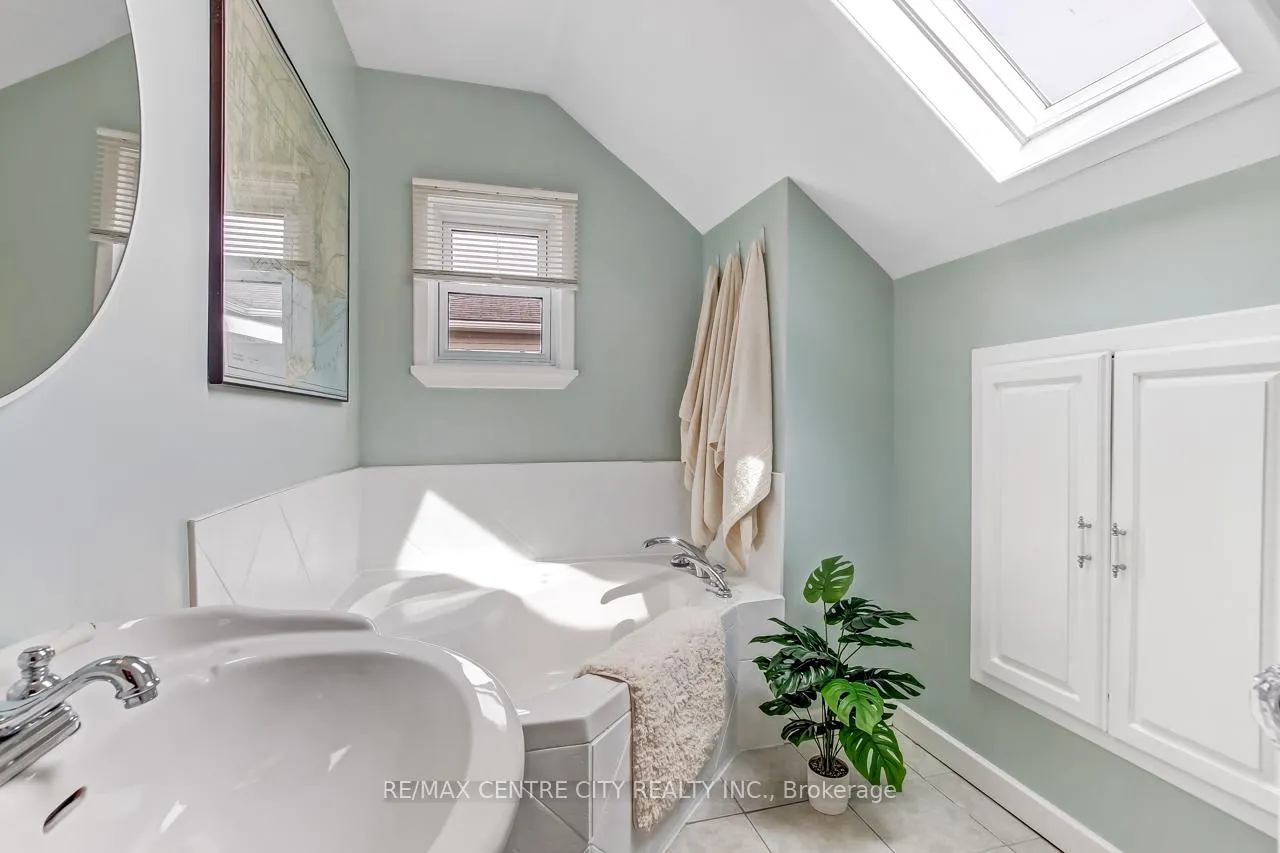 Photo 21 of 233 Colborne Street, Central Elgin, Port Stanley — HOMEH