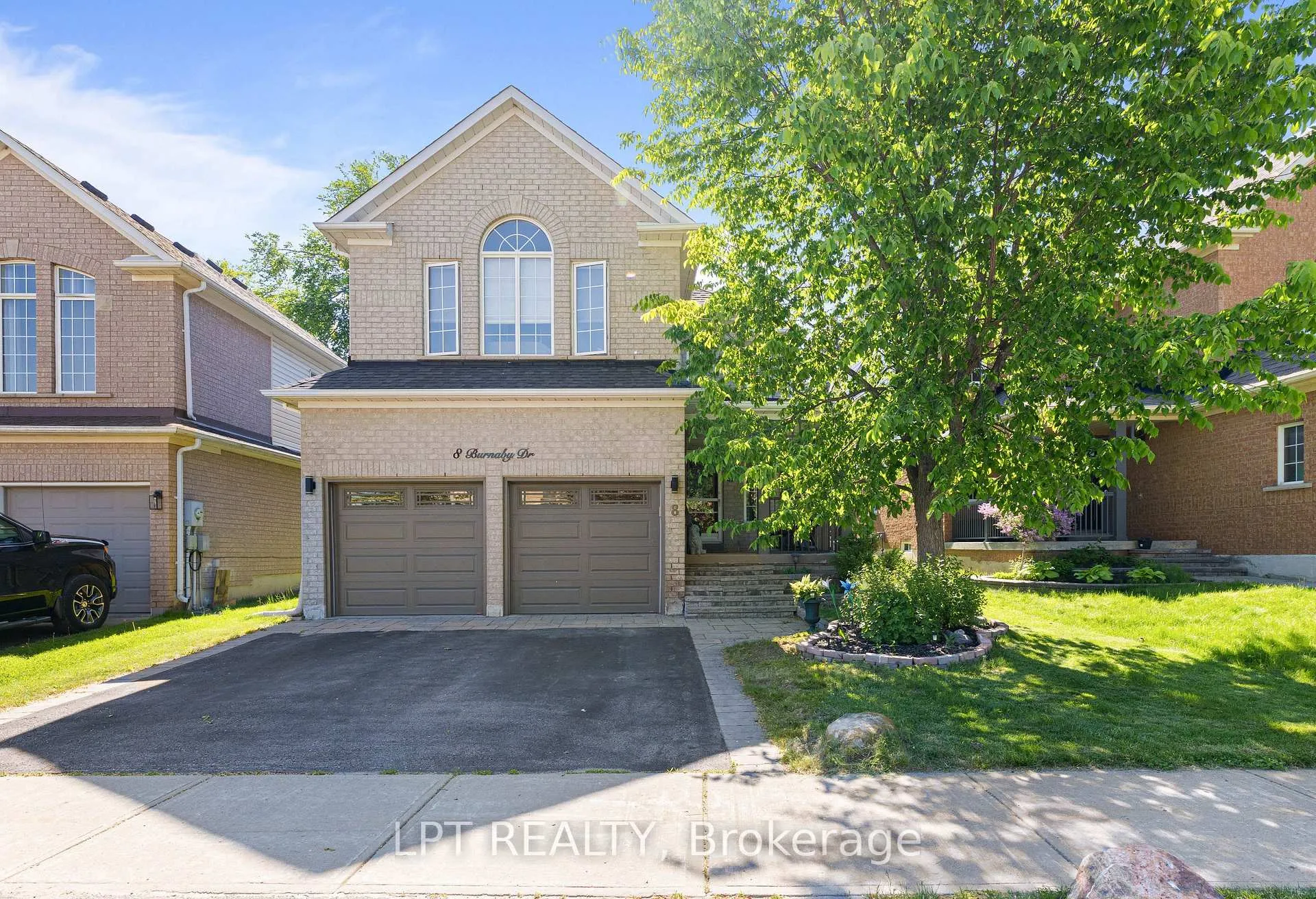 Front of 8 Burnaby Drive