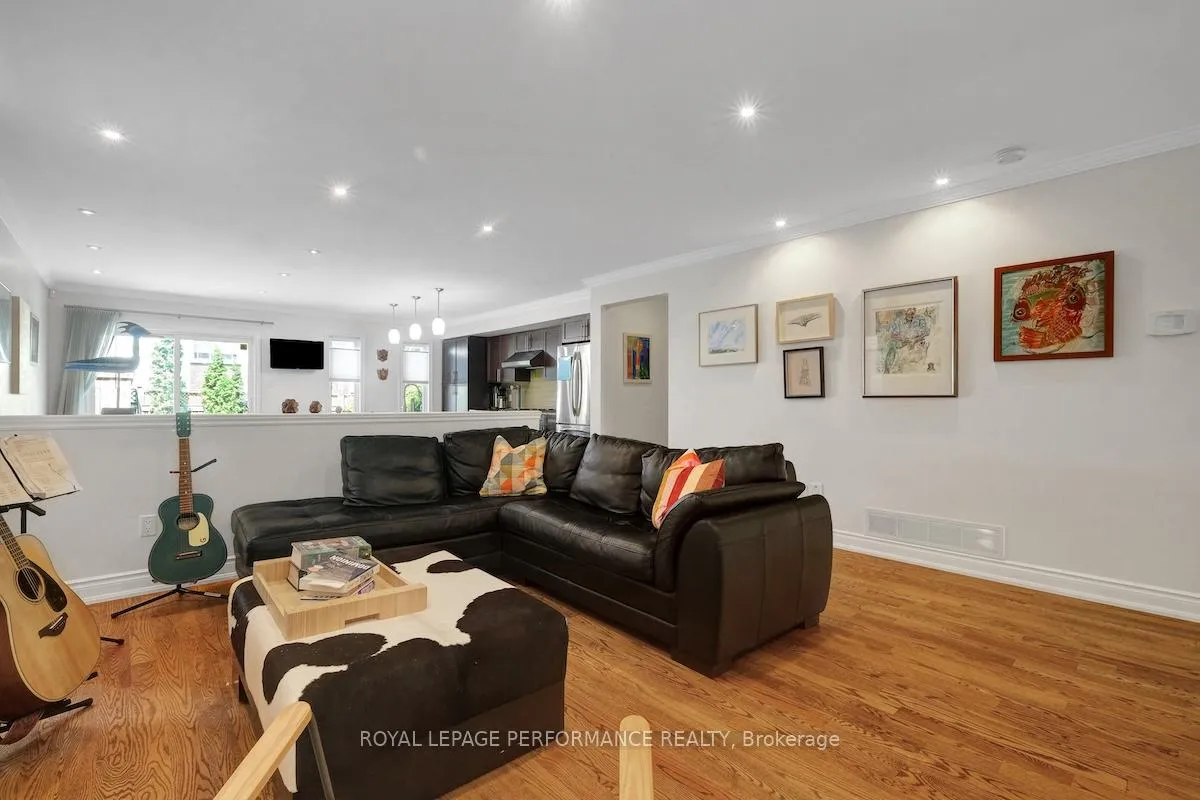 Photo 4 of 257 Currell Avenue, Ottawa, Westboro/Hampton Park — HOMEH
