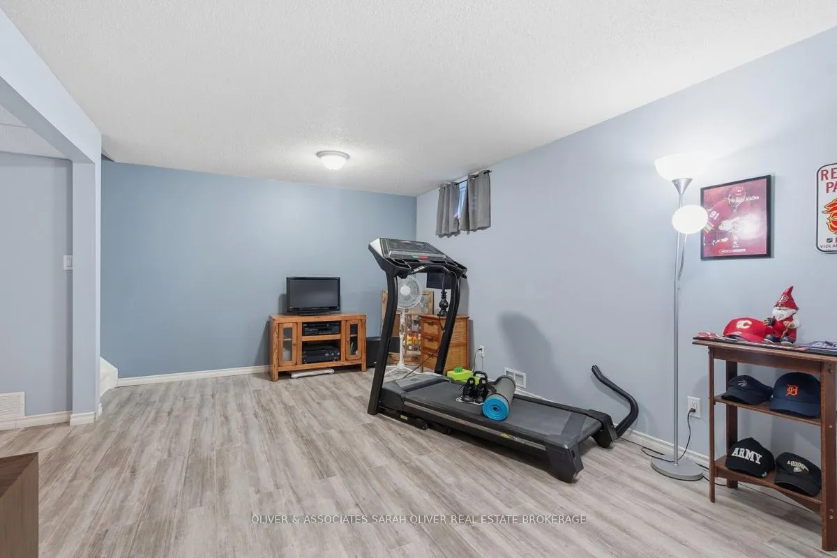 Photo 24 of Unit 78, 141 Condor Court, London, East P — HOMEH