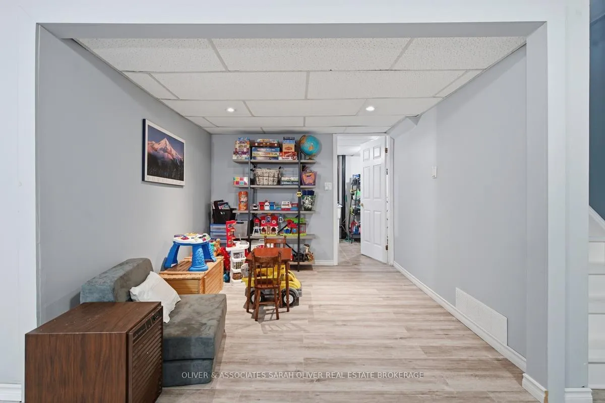 Photo 25 of Unit 78, 141 Condor Court, London, East P — HOMEH
