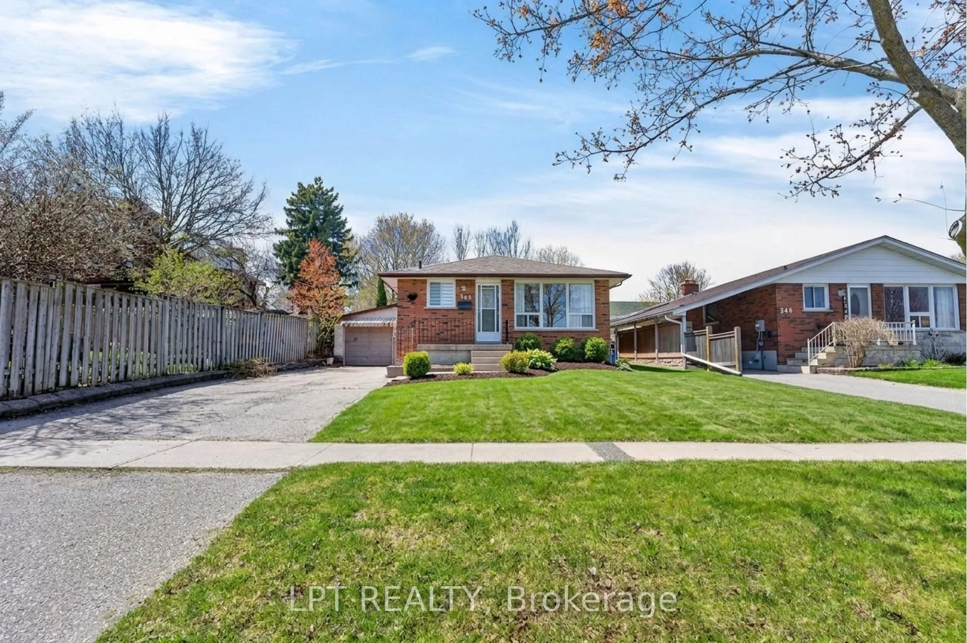Photo 5 of 340 Fairlawn Street, Oshawa, McLaughlin — HOMEH