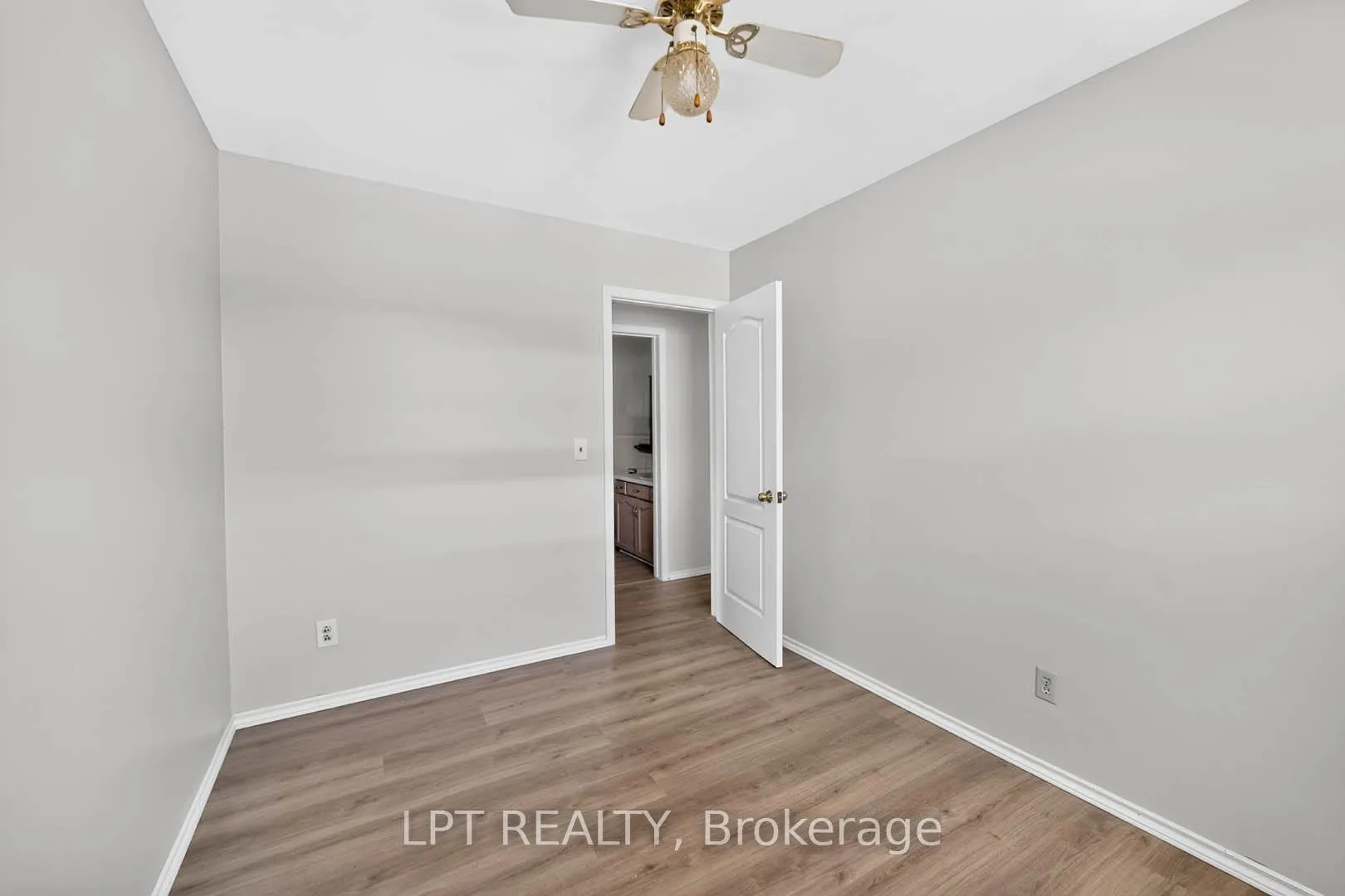 Photo 19 of 340 Fairlawn Street, Oshawa, McLaughlin — HOMEH