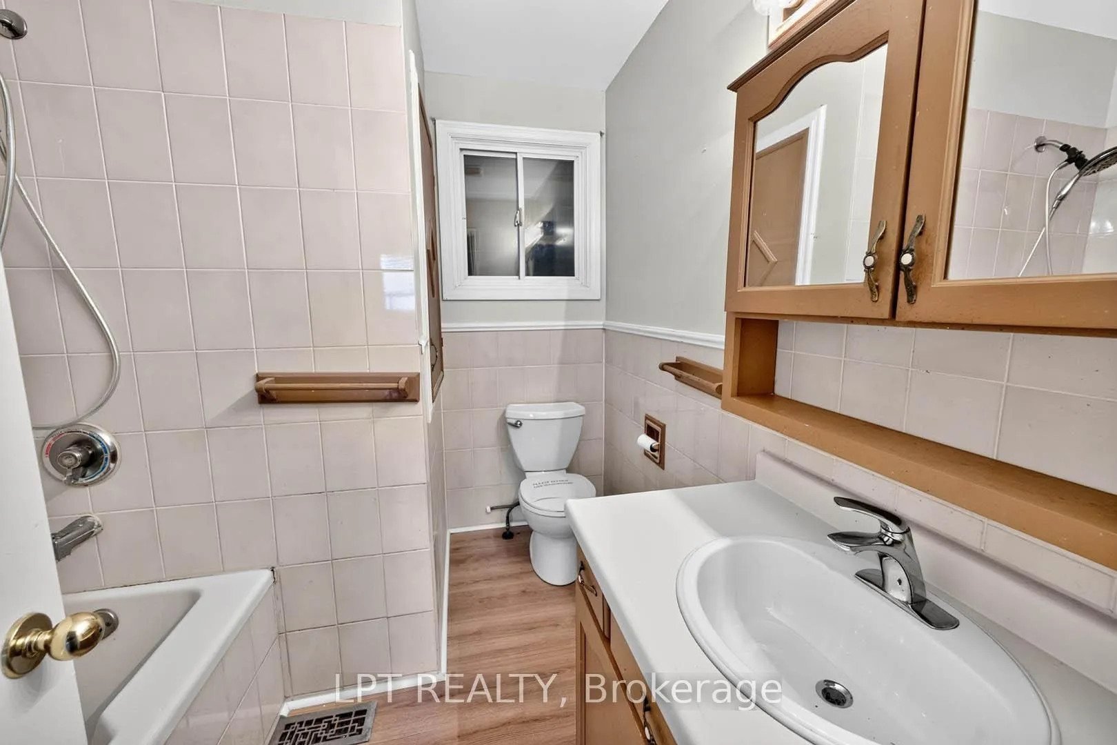Photo 20 of 340 Fairlawn Street, Oshawa, McLaughlin — HOMEH