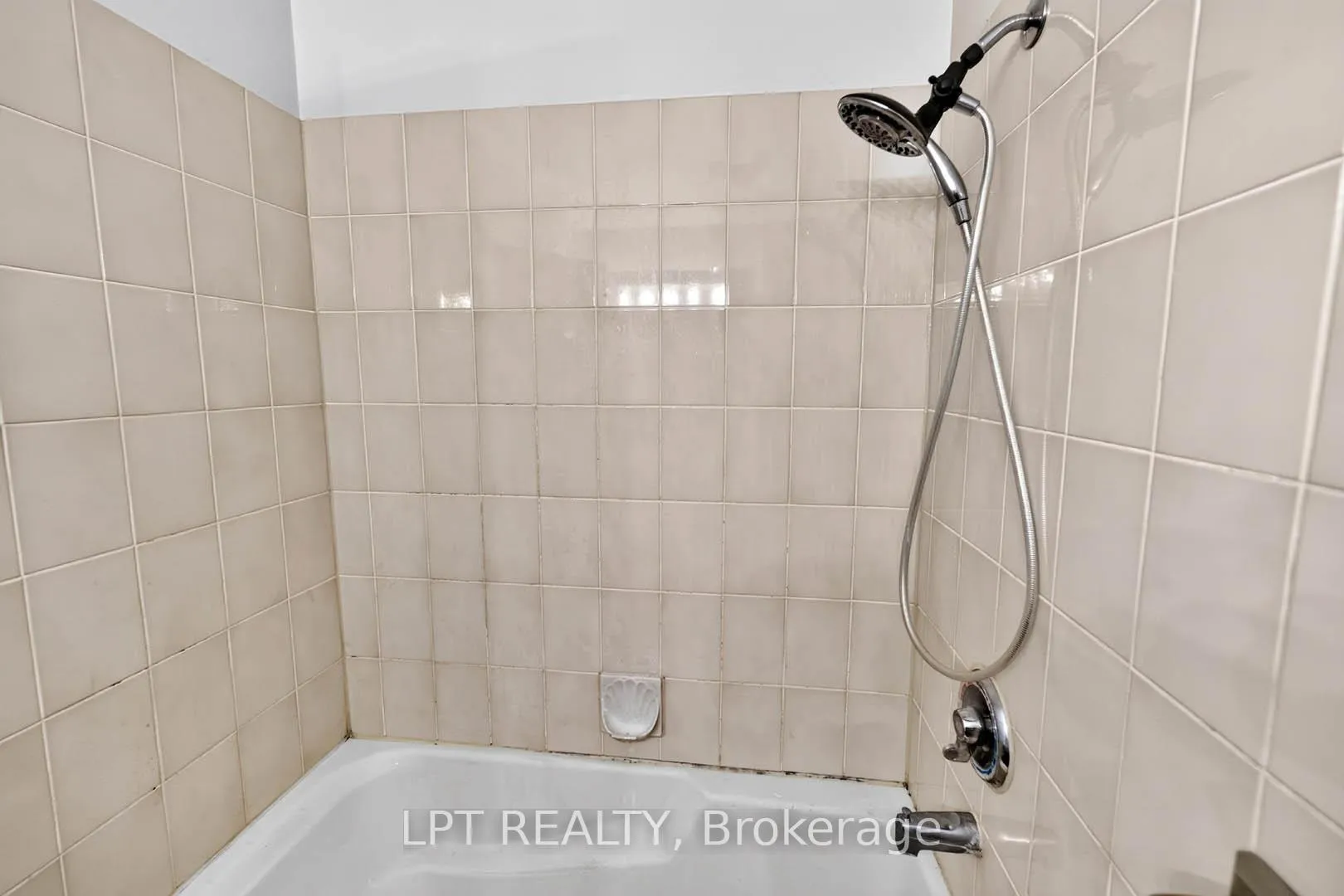 Photo 21 of 340 Fairlawn Street, Oshawa, McLaughlin — HOMEH