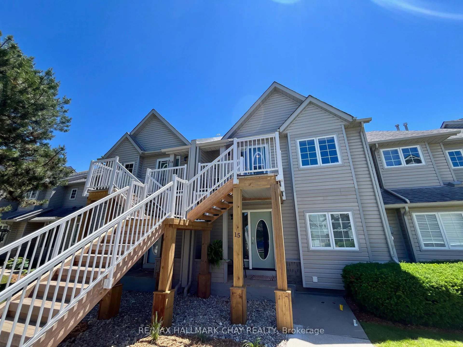 Photo 2 of Unit 16, 162 Settlers Way, Blue Mountains — HOMEH