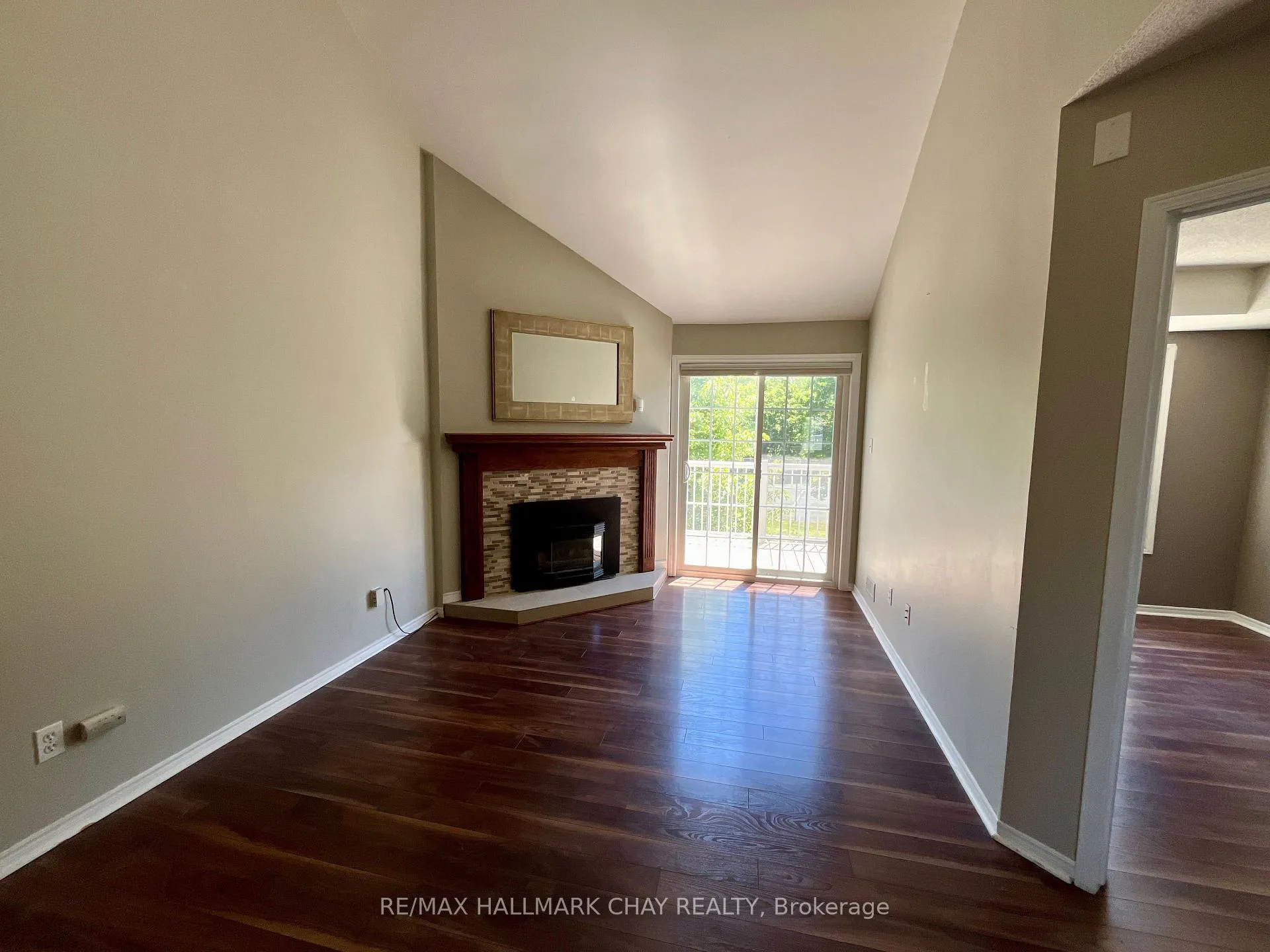 Photo 9 of Unit 16, 162 Settlers Way, Blue Mountains — HOMEH