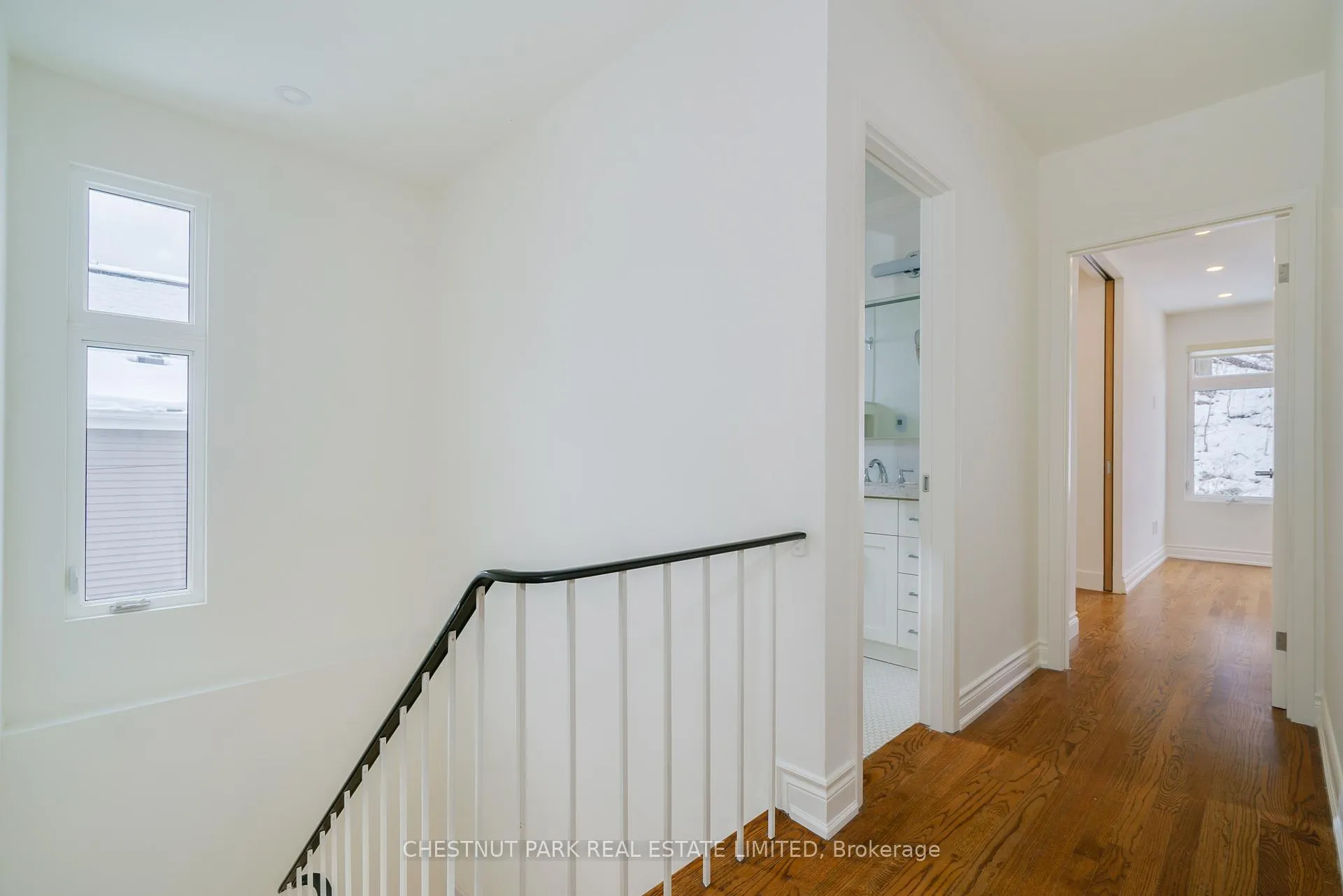 Photo 15 of 116 Boulton Drive, Toronto, Casa Loma — HOMEH
