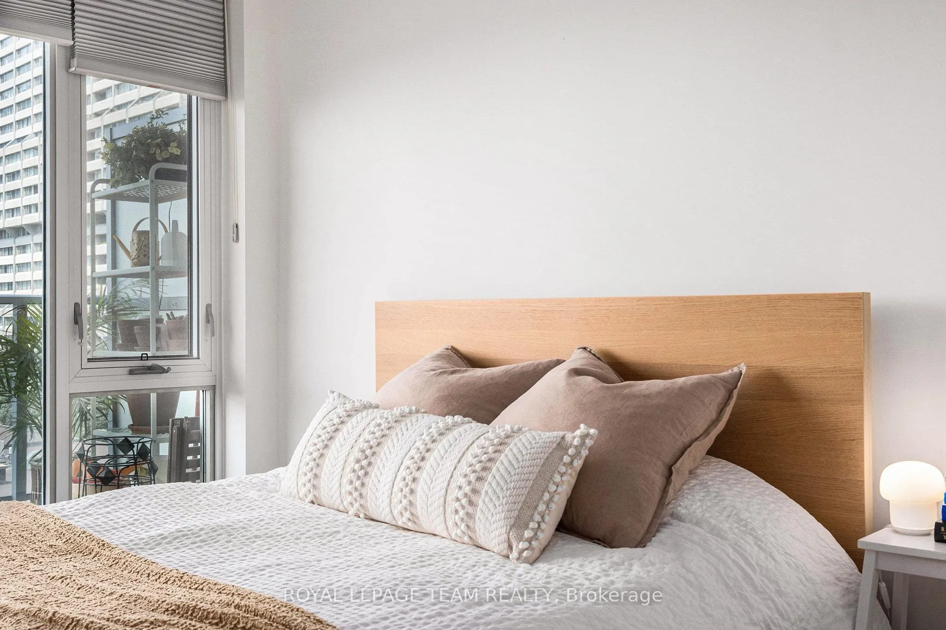Photo 15 of Unit 714, 255 Bay Street, Ottawa, Ottawa Centre — HOMEH