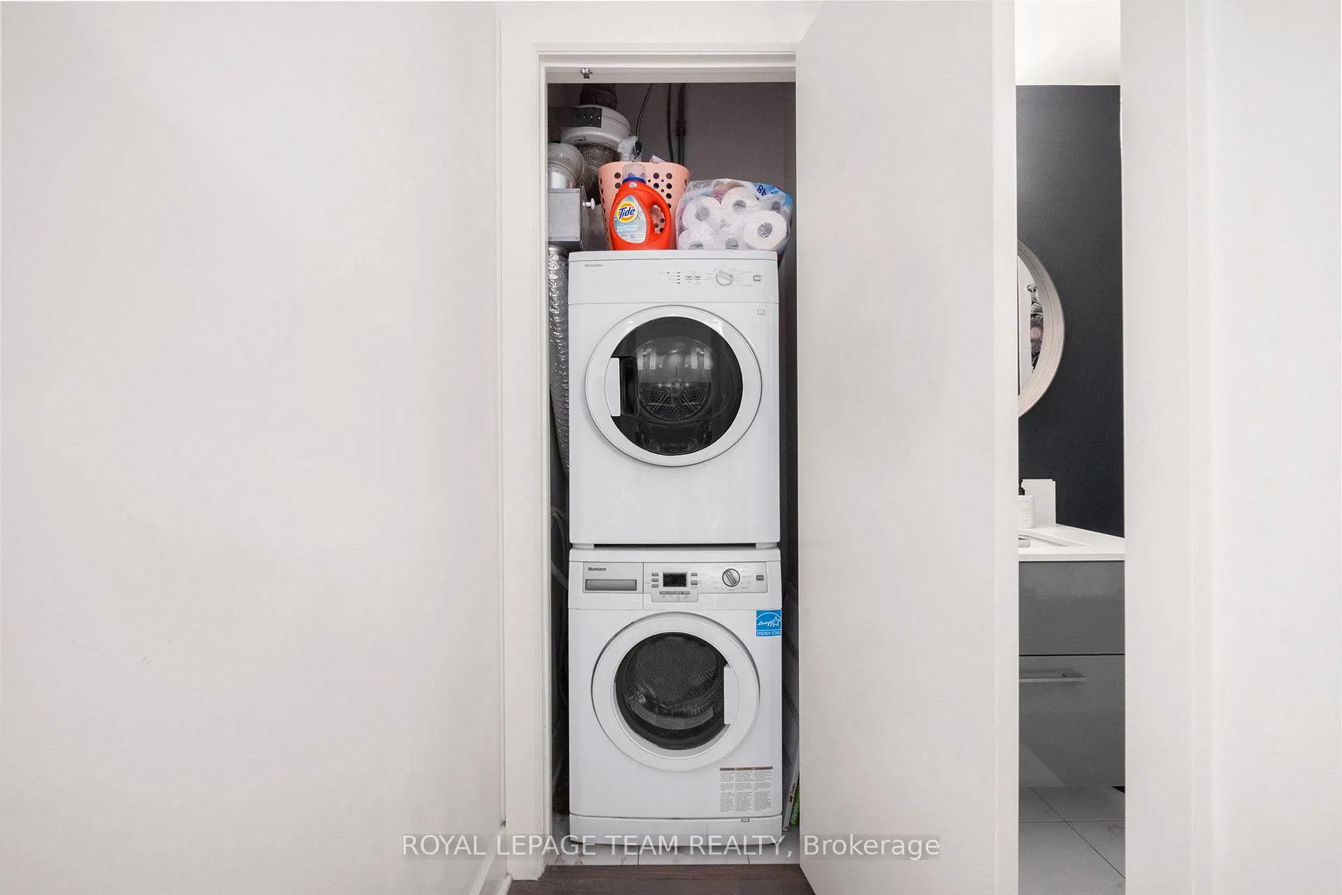 Photo 17 of Unit 714, 255 Bay Street, Ottawa, Ottawa Centre — HOMEH