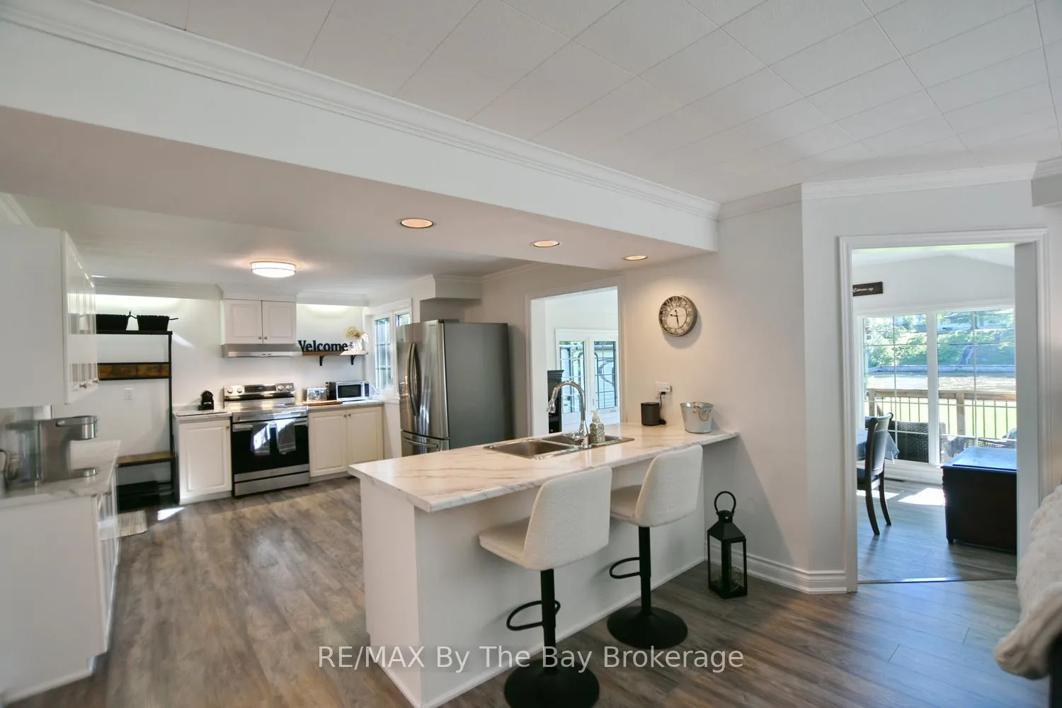 Photo 6 of 175 32nd Street S, Wasaga Beach — HOMEH