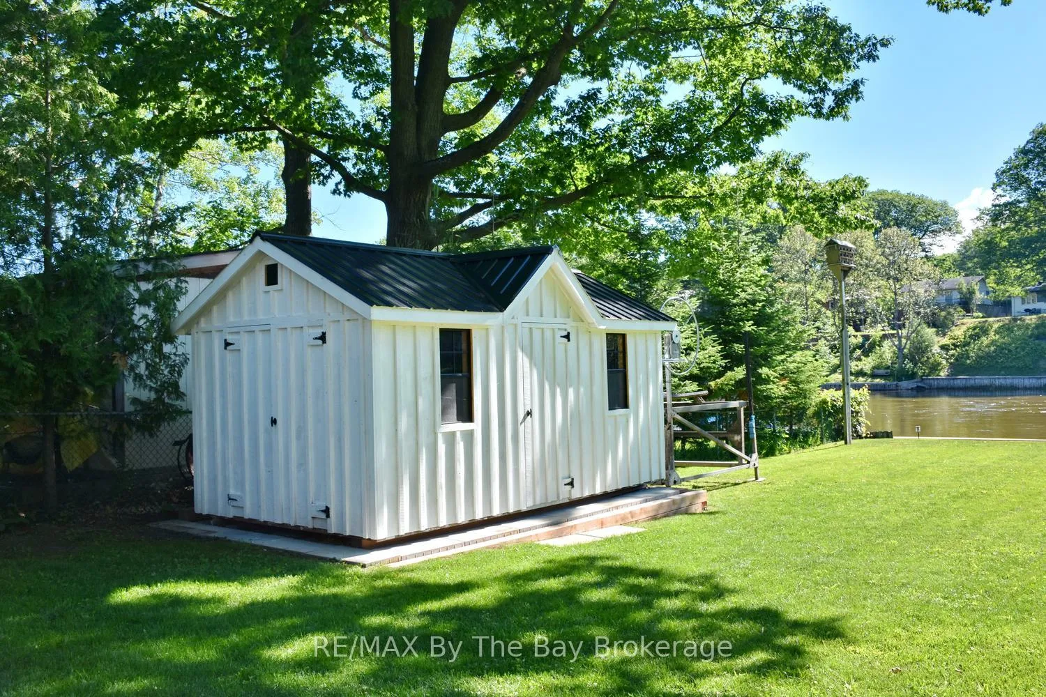 Photo 30 of 175 32nd Street S, Wasaga Beach — HOMEH