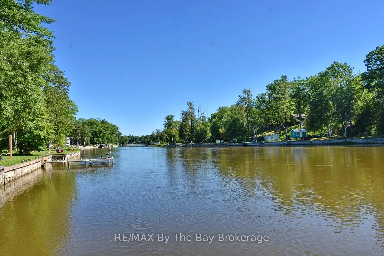 Photo 31 of 175 32nd Street S, Wasaga Beach — HOMEH