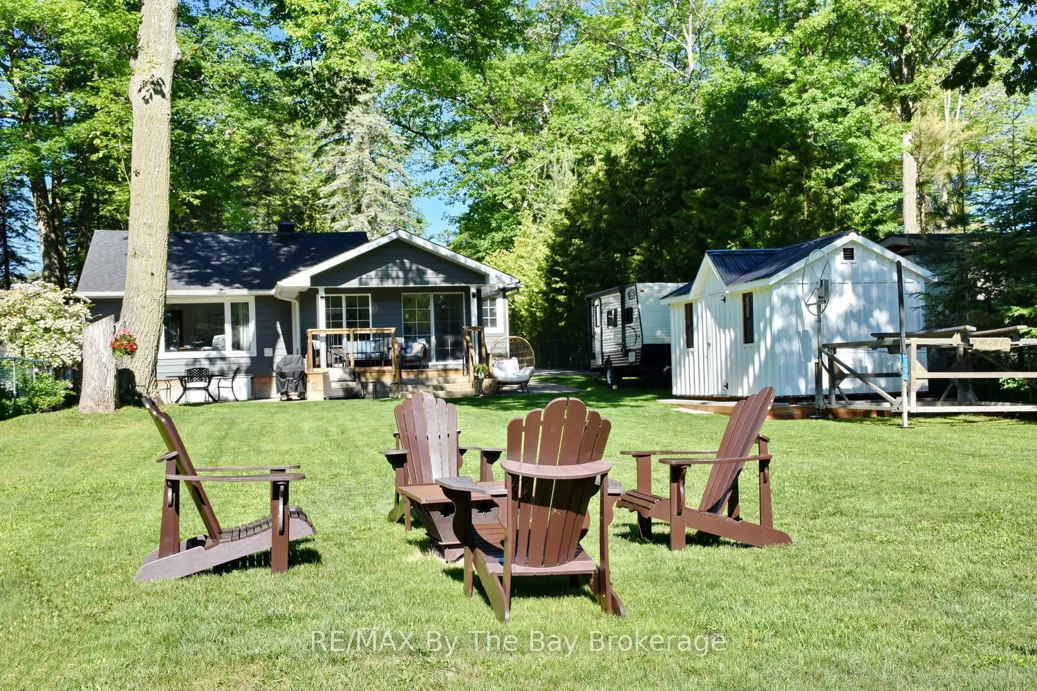 Photo 33 of 175 32nd Street S, Wasaga Beach — HOMEH