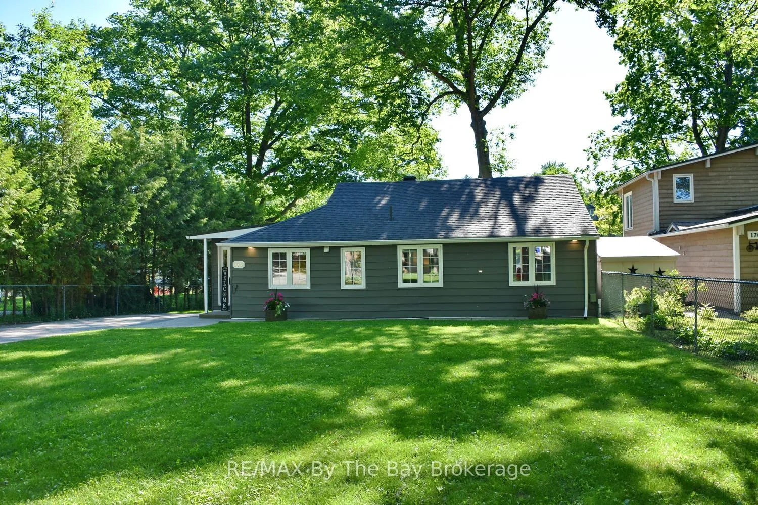 Photo 49 of 175 32nd Street S, Wasaga Beach — HOMEH
