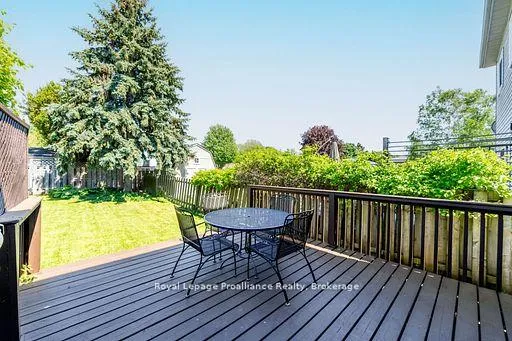Photo 15 of 41 Burnham Boulevard, Port Hope — HOMEH