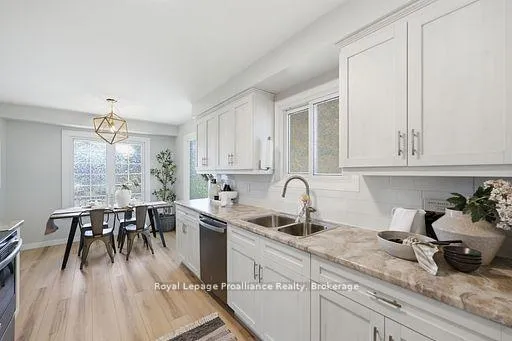 Photo 23 of 41 Burnham Boulevard, Port Hope — HOMEH