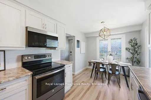 Photo 29 of 41 Burnham Boulevard, Port Hope — HOMEH