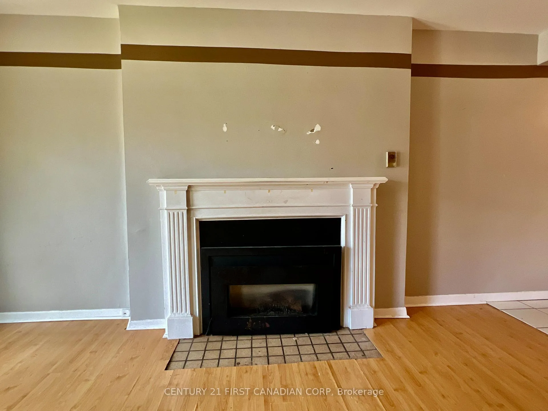 Photo 5 of Unit 34, 40 Arbour Glen Crescent, London, East A — HOMEH