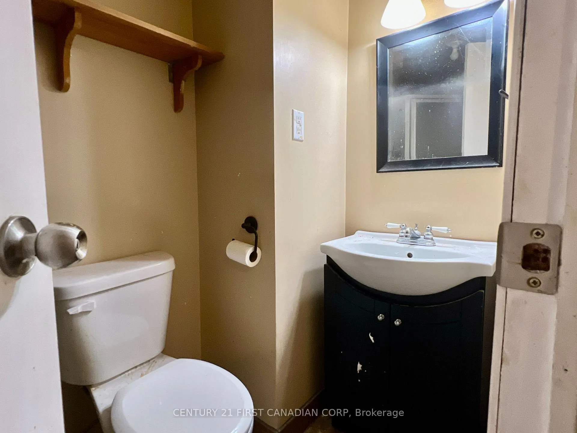 Photo 15 of Unit 34, 40 Arbour Glen Crescent, London, East A — HOMEH