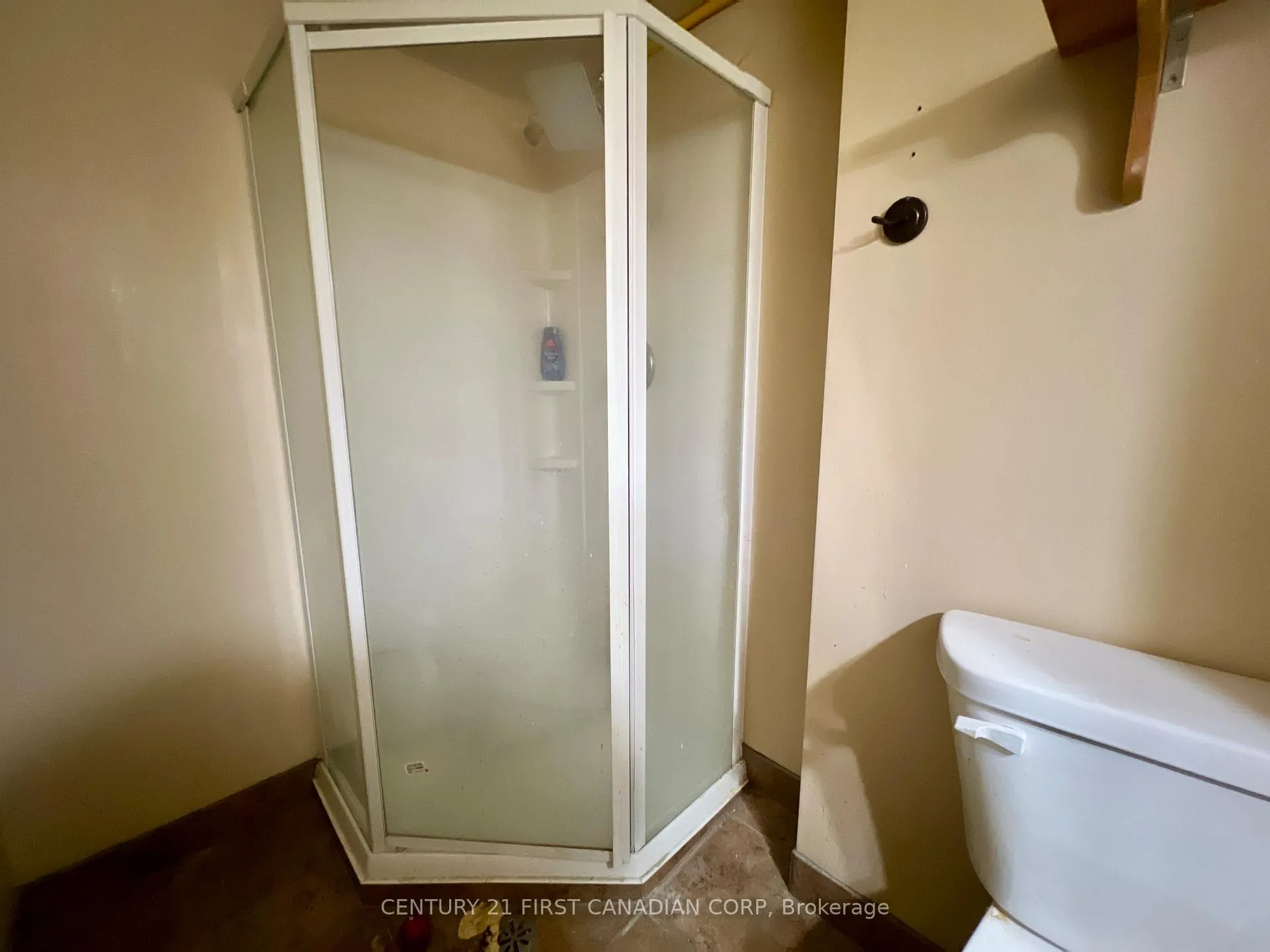Photo 16 of Unit 34, 40 Arbour Glen Crescent, London, East A — HOMEH