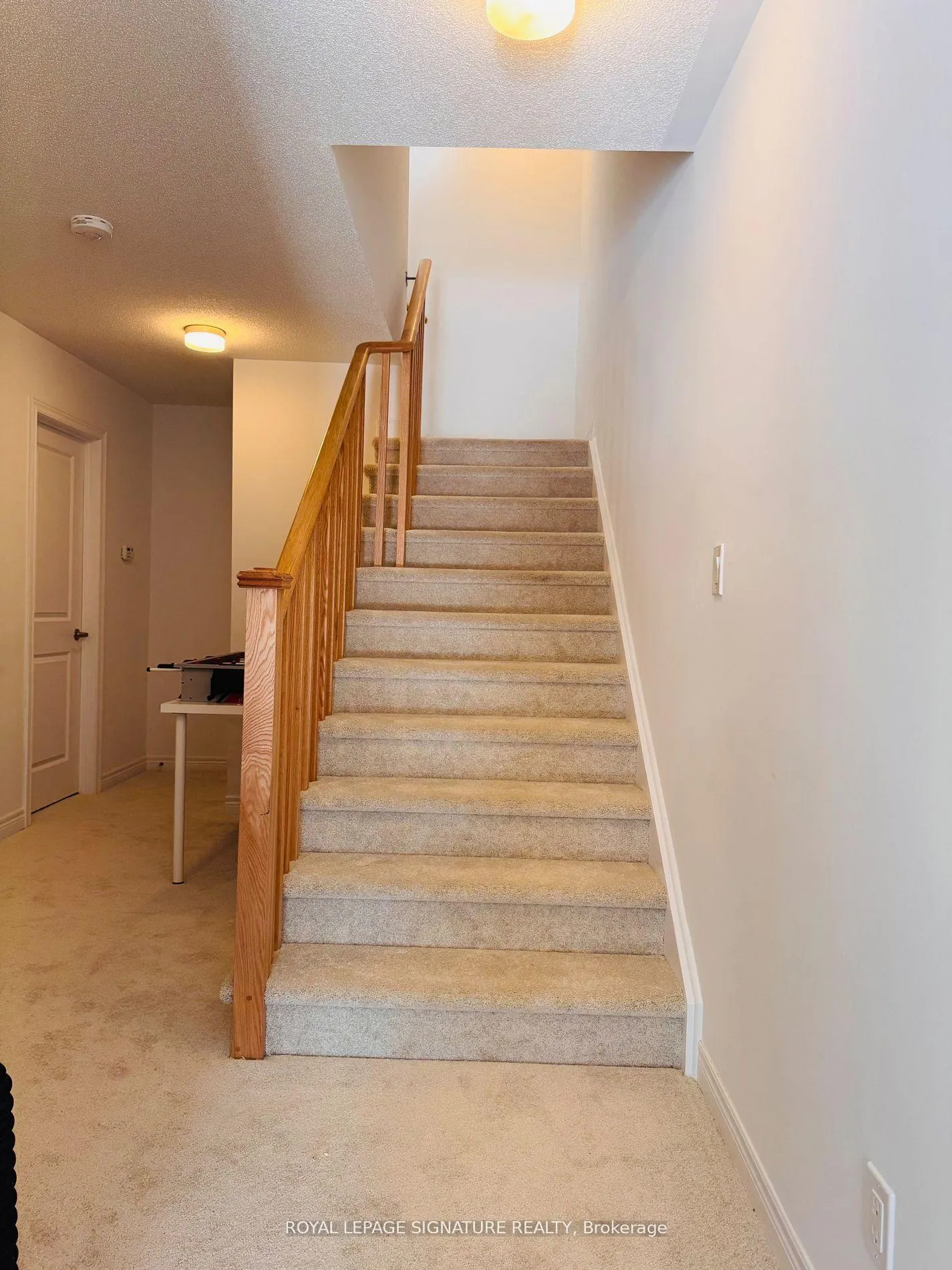 Photo 4 of 2037 Cameron Lott Crescent, Oshawa, Kedron — HOMEH