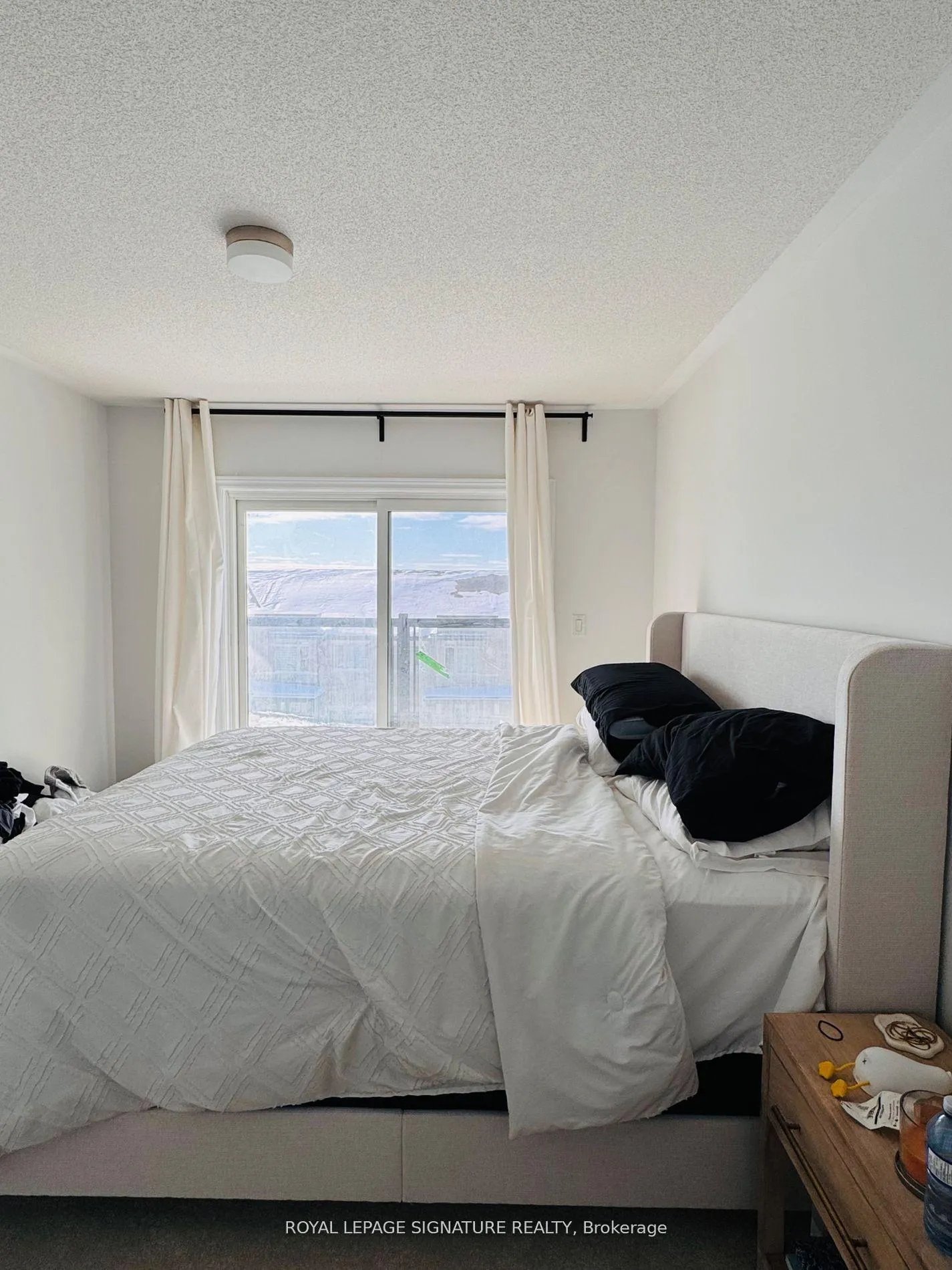 Photo 13 of 2037 Cameron Lott Crescent, Oshawa, Kedron — HOMEH