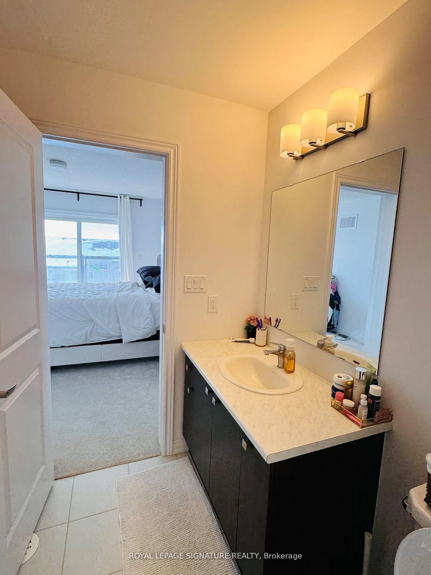 Photo 15 of 2037 Cameron Lott Crescent, Oshawa, Kedron — HOMEH