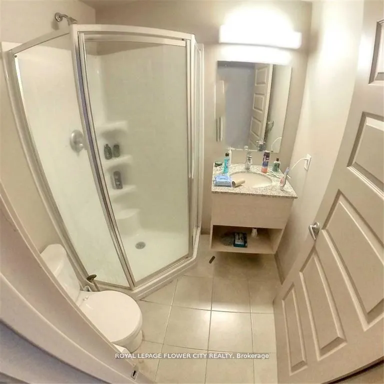 Photo 16 of Unit 703, 8 Hickory Street, Waterloo, Beechwood/University — HOMEH
