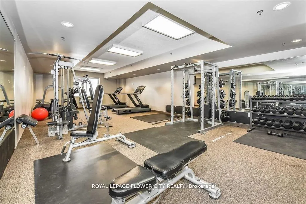 Photo 20 of Unit 703, 8 Hickory Street, Waterloo, Beechwood/University — HOMEH