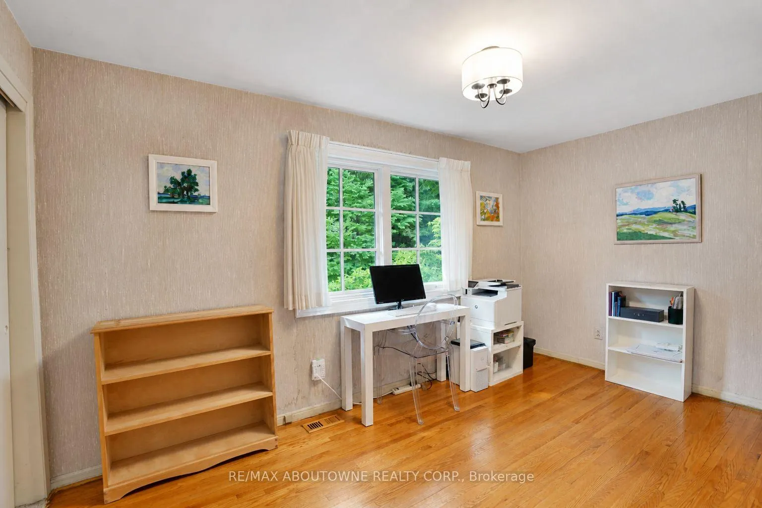 Photo 26 of 5052 Lakeshore Road, Burlington, Appleby — HOMEH