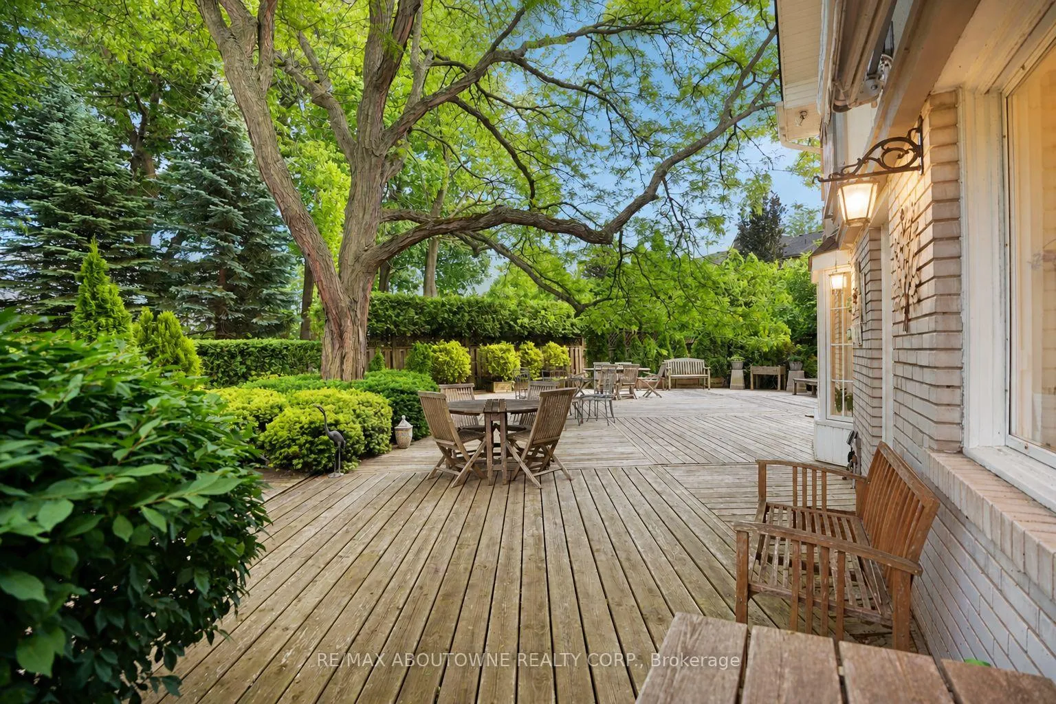 Photo 44 of 5052 Lakeshore Road, Burlington, Appleby — HOMEH