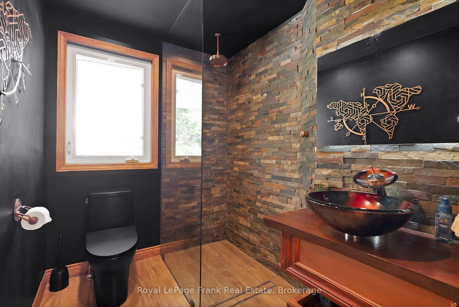 Photo 24 of 1731 Lane Street, Pickering, Rural Pickering — HOMEH