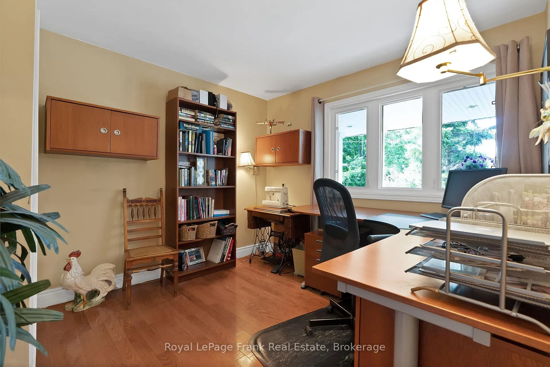 Photo 25 of 1731 Lane Street, Pickering, Rural Pickering — HOMEH