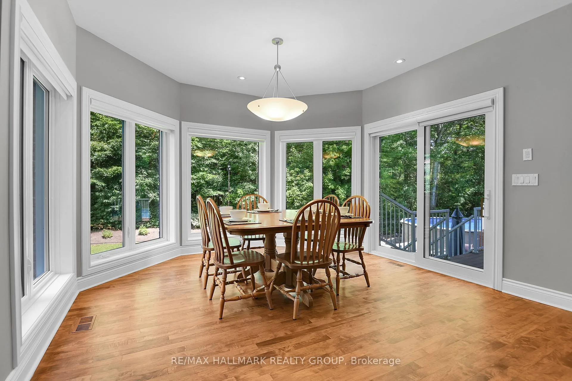 Photo 14 of 1705 Silver Bark Avenue, Ottawa, Orleans/Sunridge — HOMEH