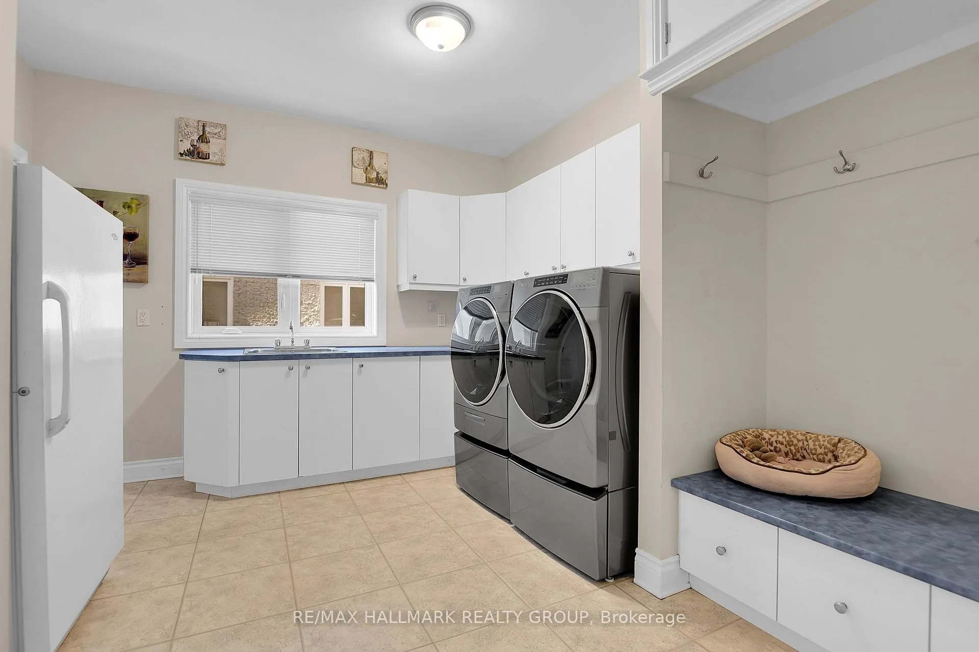 Photo 19 of 1705 Silver Bark Avenue, Ottawa, Orleans/Sunridge — HOMEH