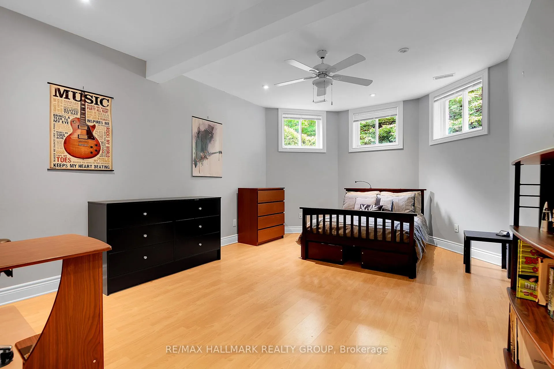 Photo 38 of 1705 Silver Bark Avenue, Ottawa, Orleans/Sunridge — HOMEH